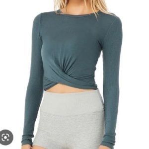 Alo Yoga Long Sleeve Cover Top - gently used